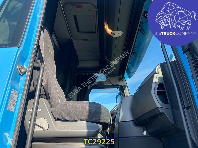 Camion MAN 440