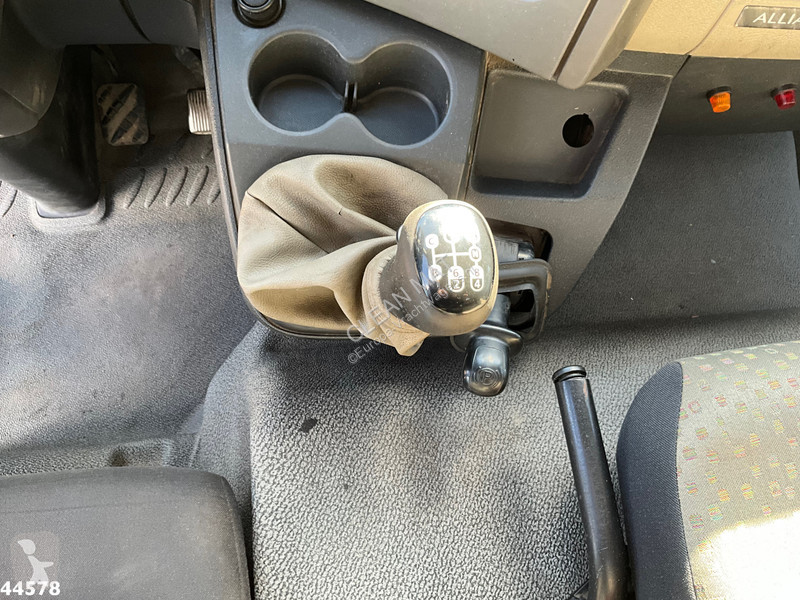 Camion Renault 300.12 Manual Hiab 8 Tonmeter...