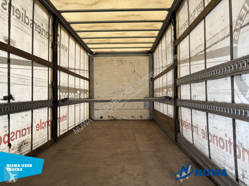 Camion Renault MIDLUM 220 4x2 Schuifzeil +...