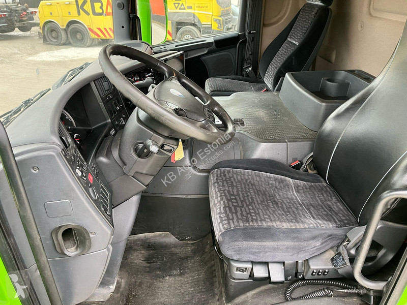Kamion Scania P 230 4x2 BOX =6848 mm