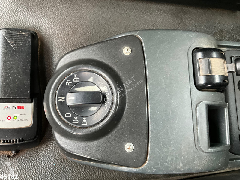 Kamion MAN TGM 13.290 4x4 Hiab 9 Tonmeter...