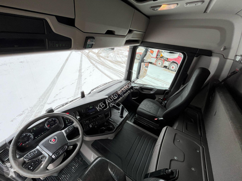 Kamion Scania 520 8x4*4 ETADE