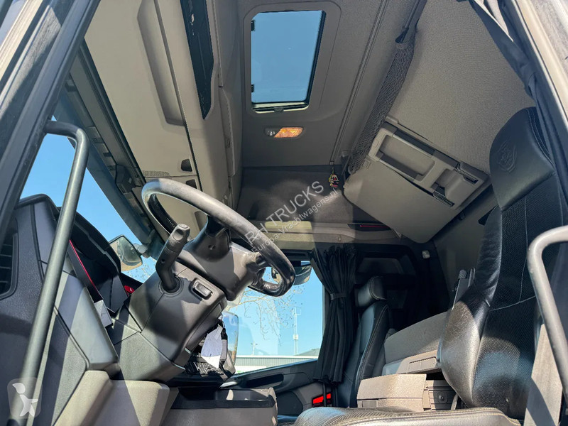 Kamion Scania R580 V8 6X2 VD HOOK 20T RETARDER...