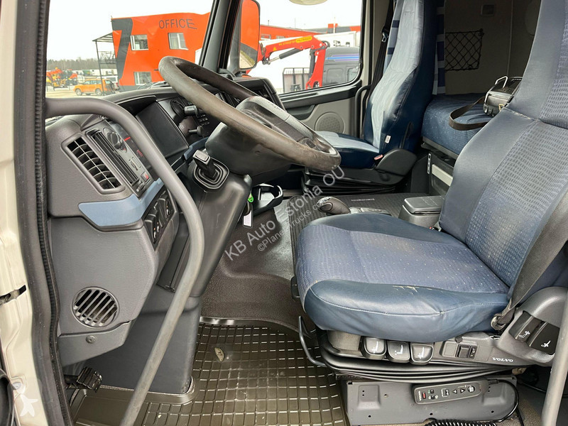 Kamion Volvo FH 440 6x2 HIAB 122D-3 / PLATFORM...