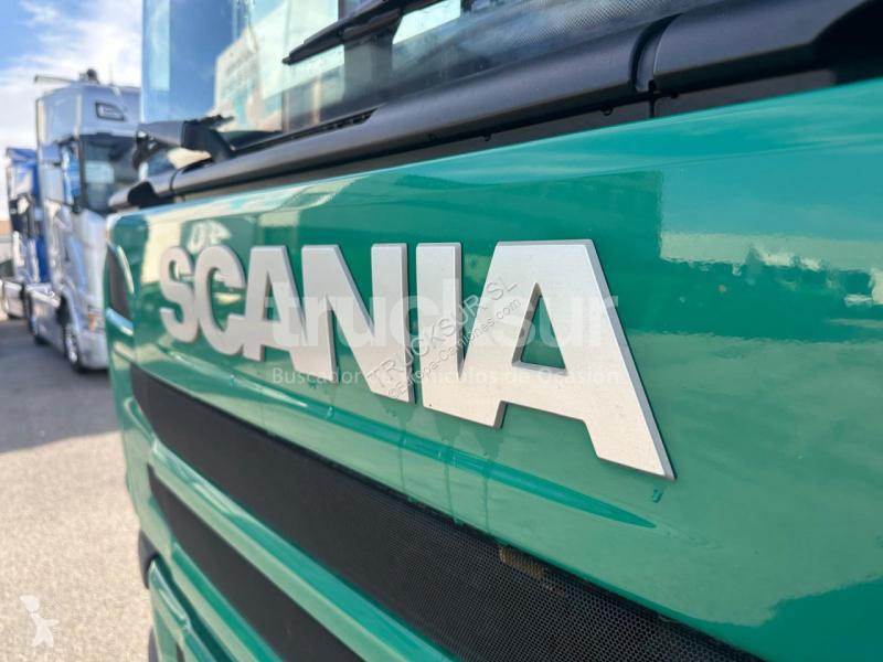 Kamion Scania 320