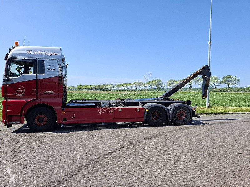 Camión MAN 26.500  6X2 VDL 25 TON