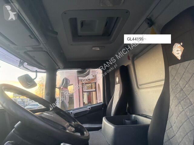 Camion Scania P  380