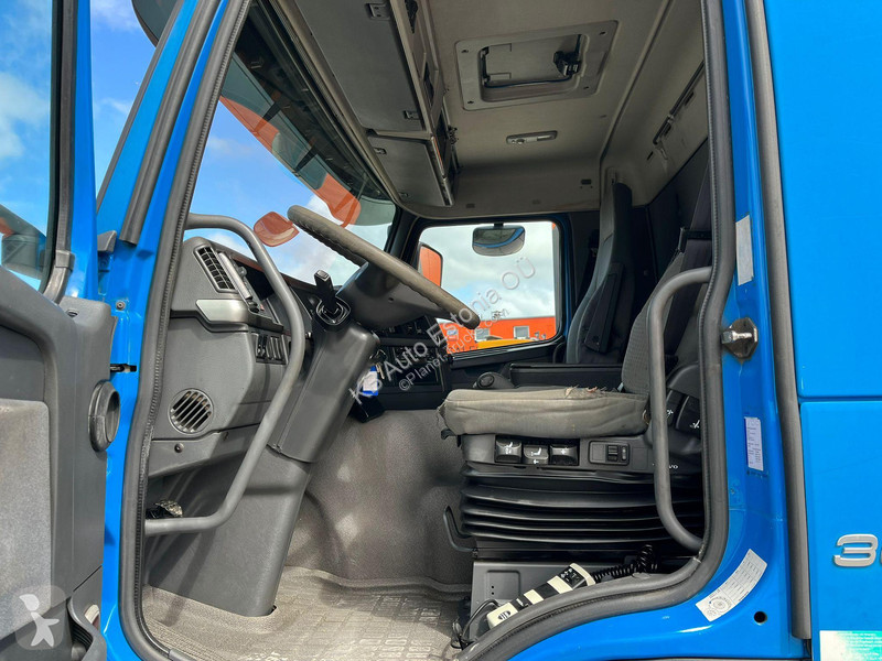 Kamion Volvo FM 9 300 6x2*4 HIAB 085D-3 /...