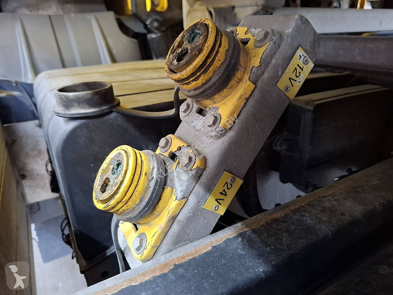 Kamion MAN 12.250  SIDE SLIDING + TOWIN