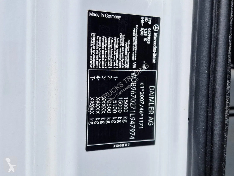 Camion Mercedes 1523 4x2 - 170 KW/230PS - Box -...