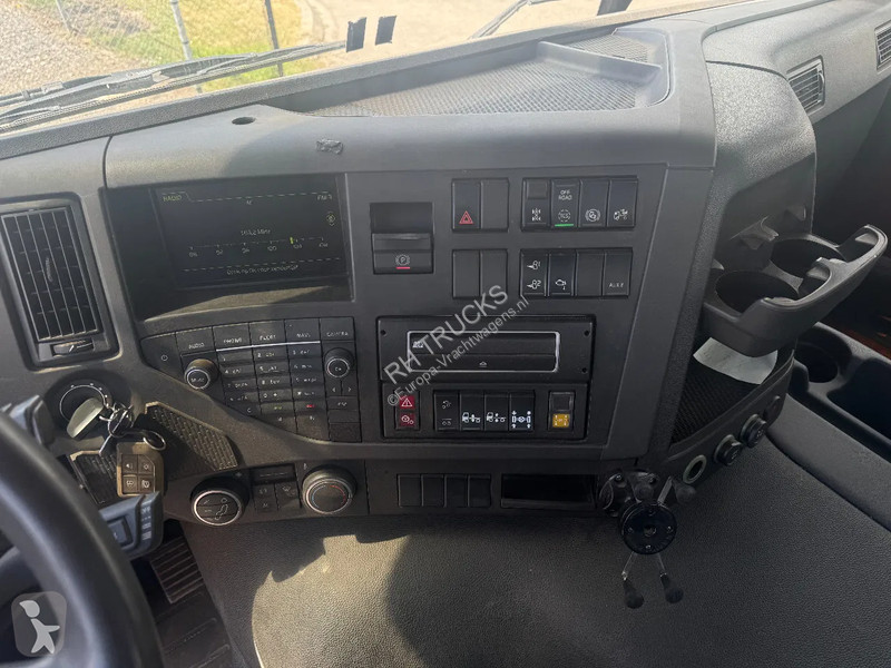 Camion Volvo FMX 460 10X4 HIAB J2640ZT +...