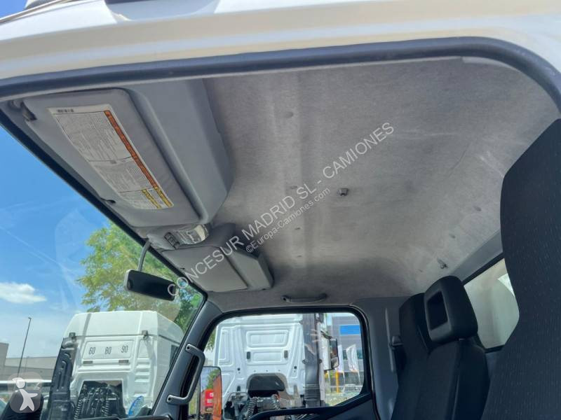 Camion Mitsubishi Fuso