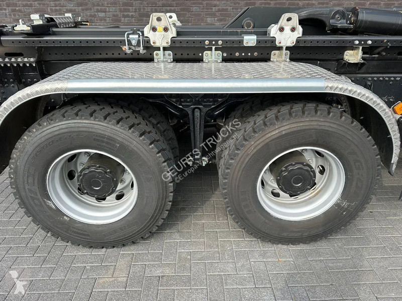 Kamion MAN TGS 6X6 HYVA LIFT 26-55-S HAAKARM /...