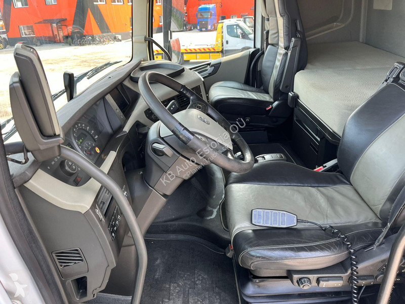 Kamion Volvo FH 540 8x4*4 AJK 20 ton / L=5700 mm