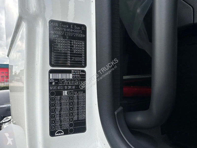 Camion MAN 26.520 6X2H-4 BL CH HYDRO DRIVE...