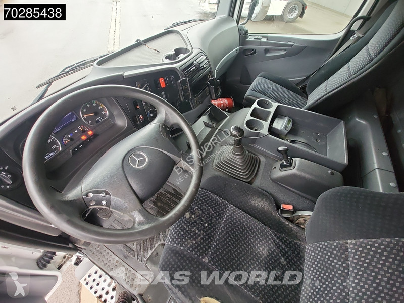 Kamion Mercedes 1833 4X2 Thermo-King T-1200R...