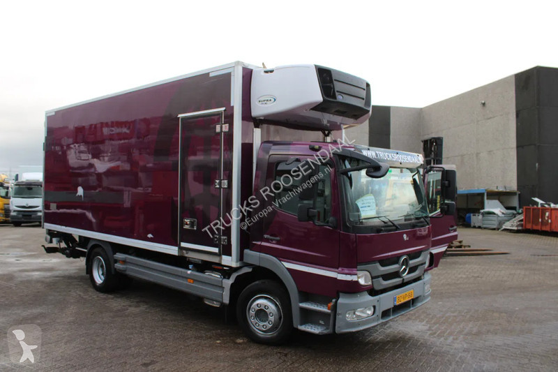 Camion Mercedes 1222 + CARRIER SUPRA 950