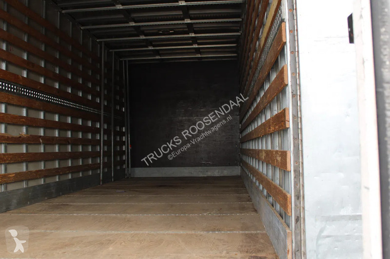 Kamion MAN 12.210 + LIFT + MANUAL