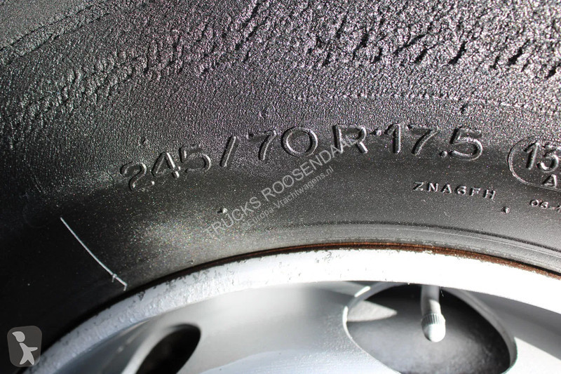Kamion DAF 210 + EURO 6 + LIFT