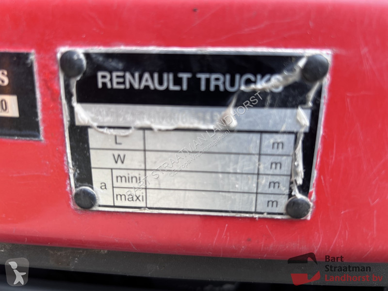 Camion Renault PREMIUM LANDER 380.26 6X2 EL 2M...