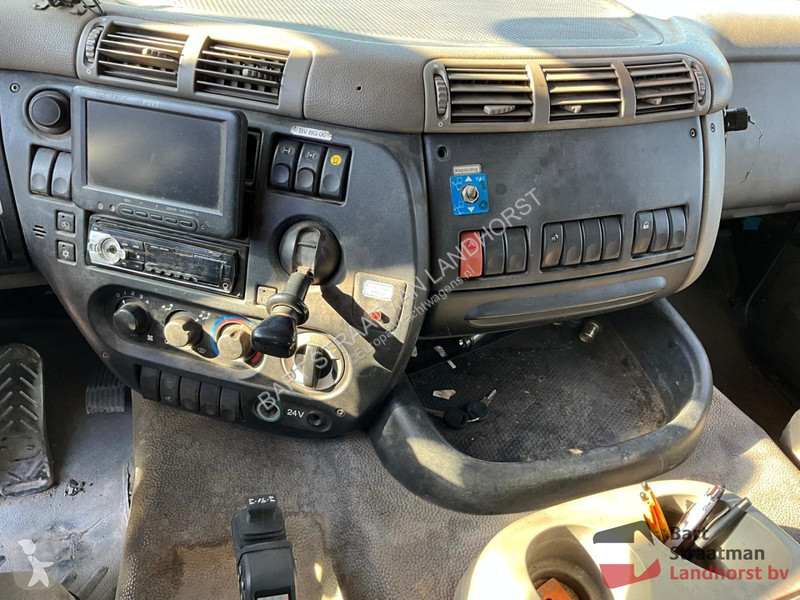 Camion DAF FAD  8x4 Euro 5 met HIAB XR 26 Ton...