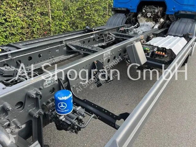 Kamion Mercedes 1318 Schaltung/Klima/Euro 6/1218