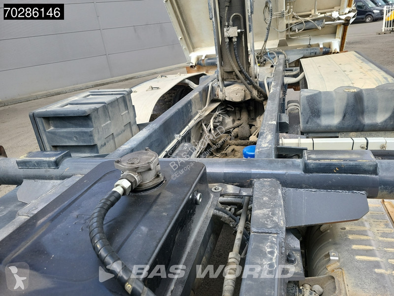 Camion Iveco 360 6X4 10m3 2-Sided Tipper...
