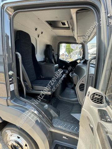Kamion Mercedes 818L Koffer 7,3m LBW Klima...