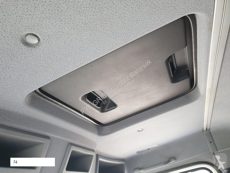 Kamion Mercedes 816 BOX+LIFT DEUSTCHER LKW