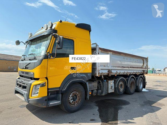 Camion Volvo FMX500 8x4/4 Steel tipper