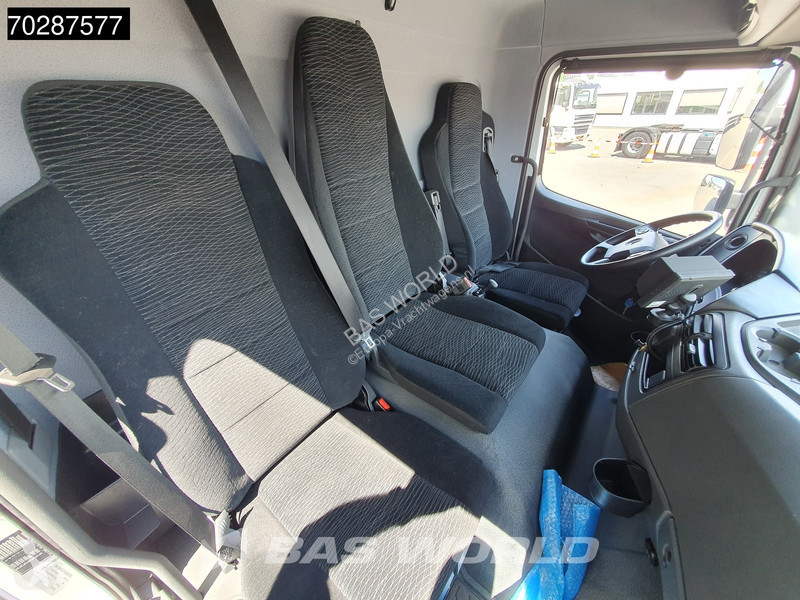 Kamion Mercedes 1527 4X2 15tonner LOW Mileage!...