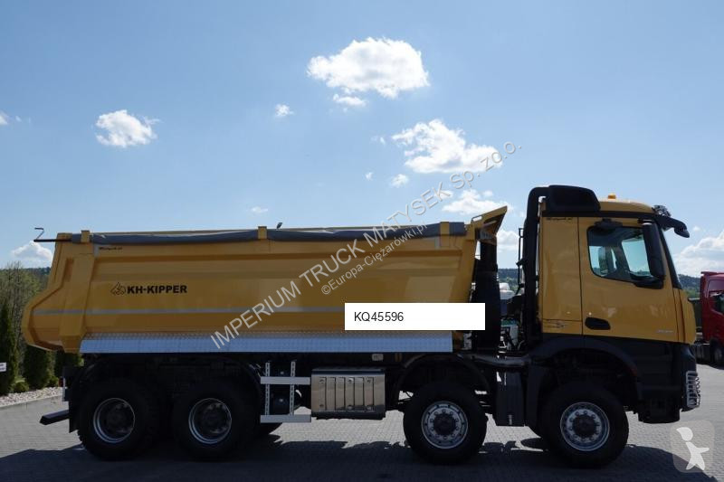 Camion Mercedes AROCS 4145