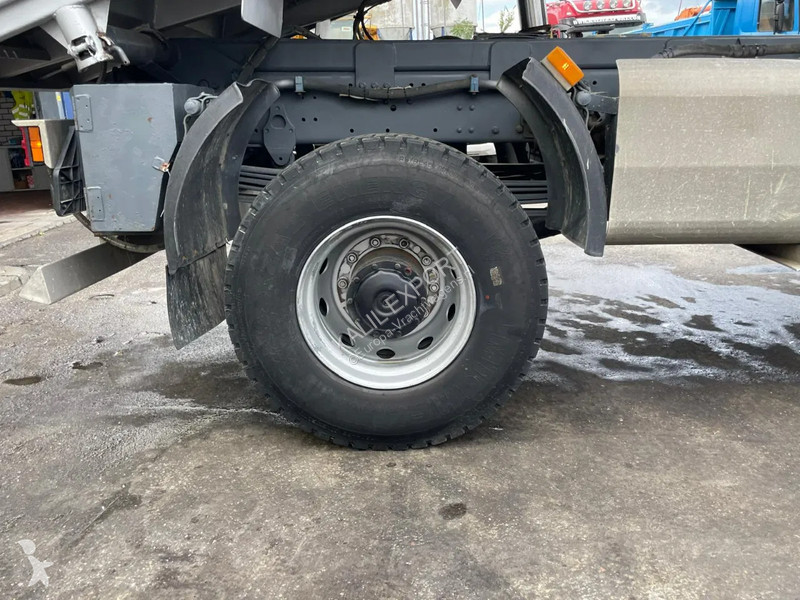 Camion Mercedes 1846 MP2 Kipper 4x4 V6 Big...