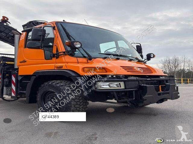 Vrachtwagen Mercedes Mercedes-Benz UNIMOG U300...