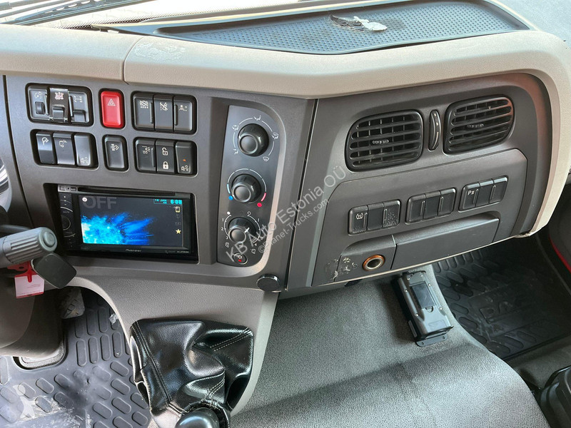 Kamion DAF 210 4x2 JIGE SIMPLEX 5 T / PLATFORM...