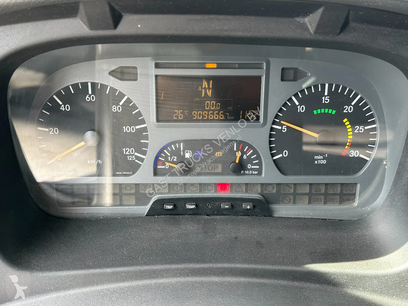 Camion Mercedes 1824 Closed Alu Box / 3000kg...
