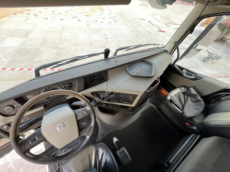 Lastbil Volvo 500 6x2 RETARDER / T-1200R / BOX...