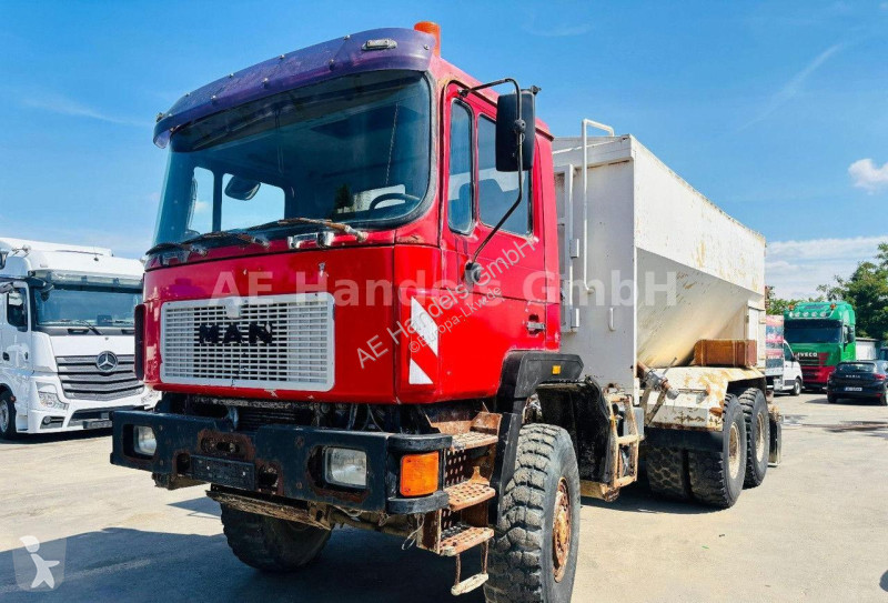 Camion MAN 10