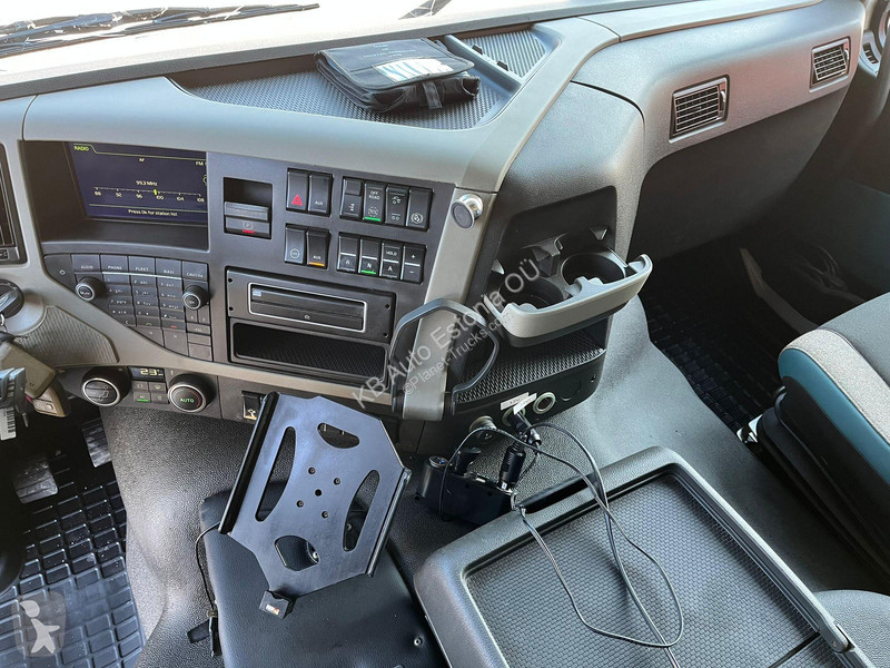 Camión Volvo FM 370 6x2*4 JERR-DAN SRS / WINCH...