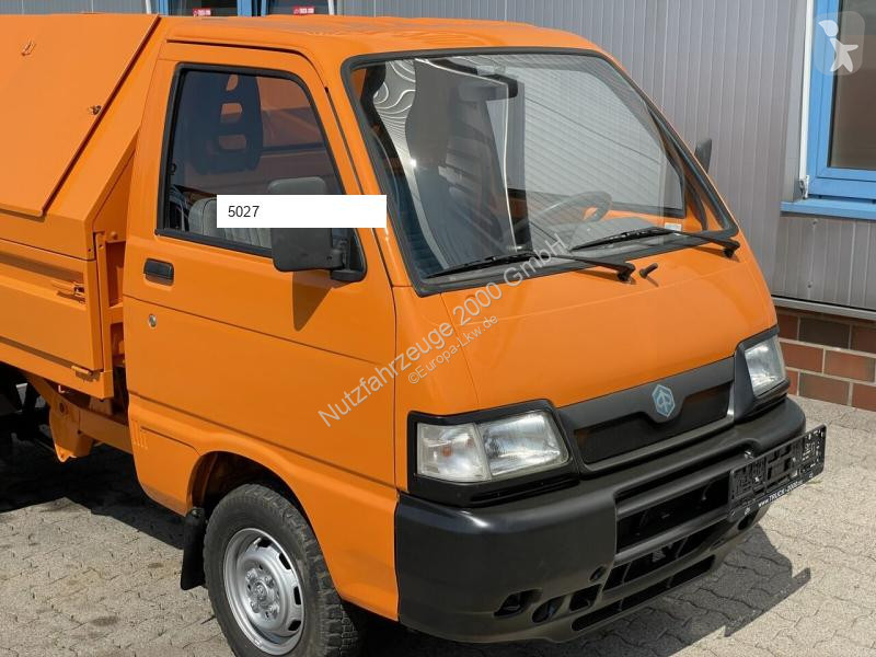 Kamion Piaggio