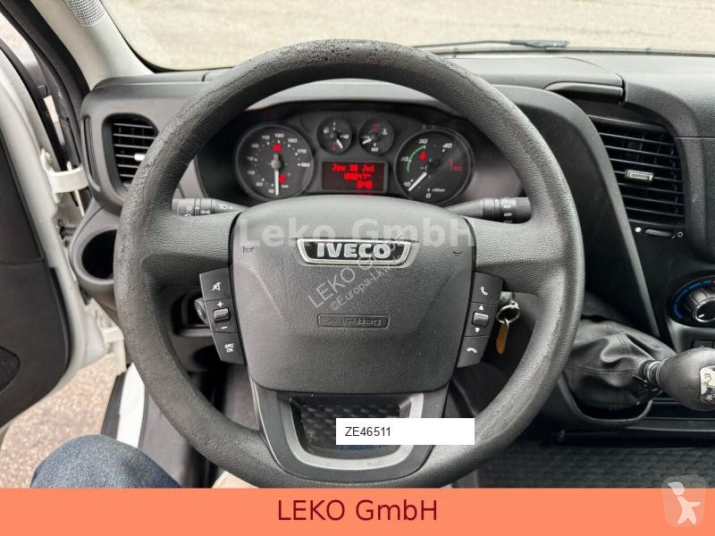 Camion Iveco 35S15