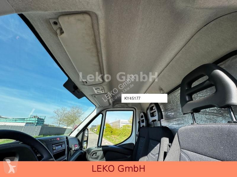 Kamion Iveco 35C12 Mit Carrier Xr 350