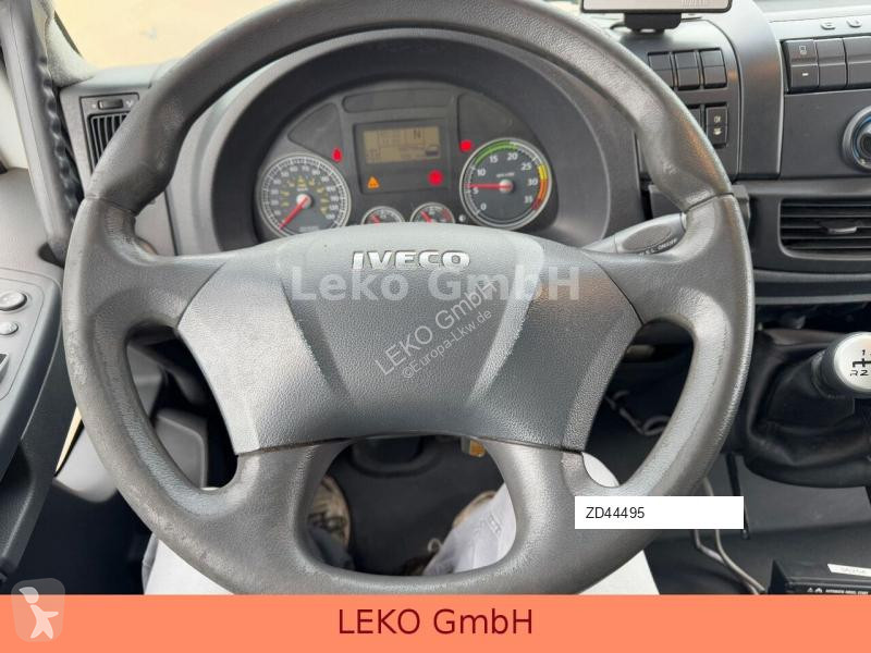 Kamion Iveco 120E220 Mit Carrier Sp 850 Mt