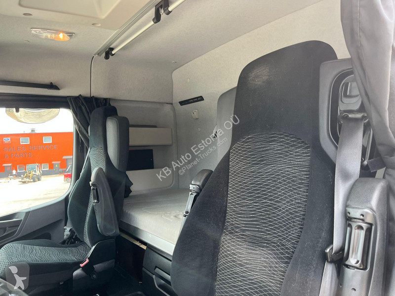 Kamion Mercedes 3253 8x4*4 RETARDER / BOX...