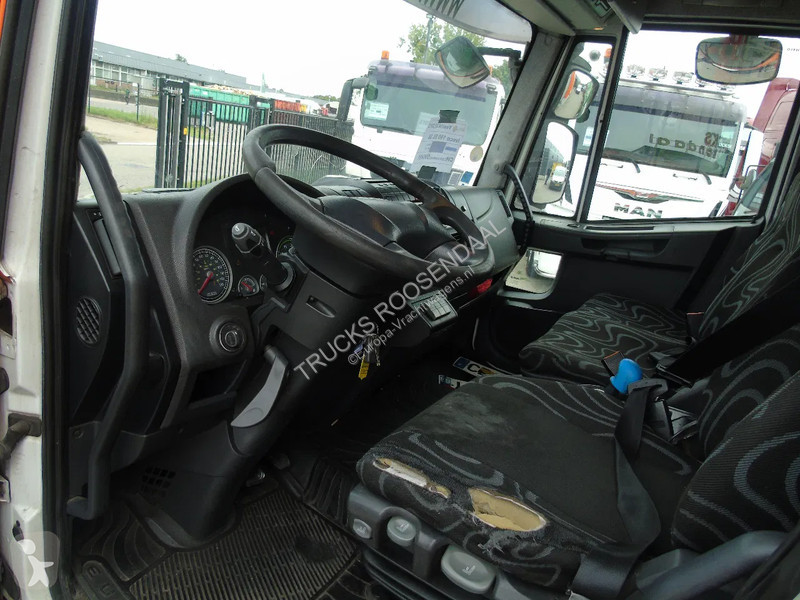 Lastbil Iveco 190EL28 + LIFT + EURO 5