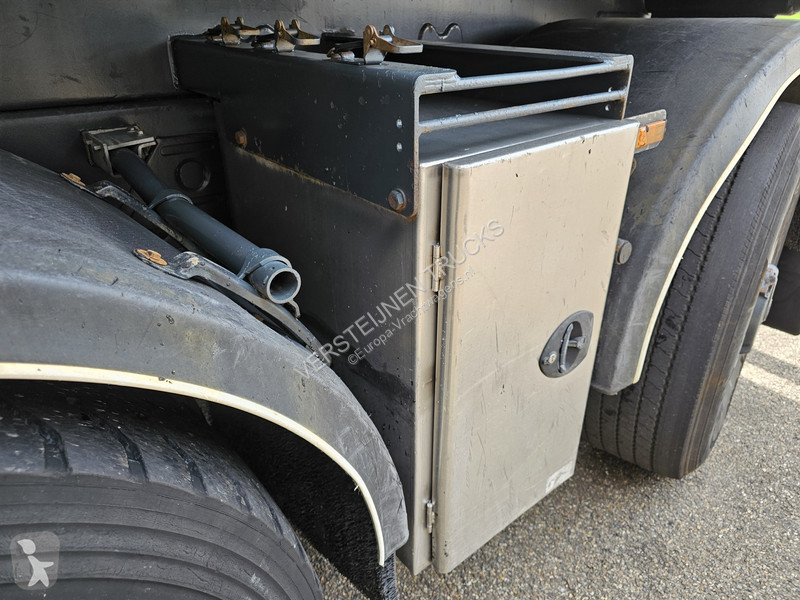 Lastbil Tatra T158/II 6X6 / HMF Z CRANE + 2...