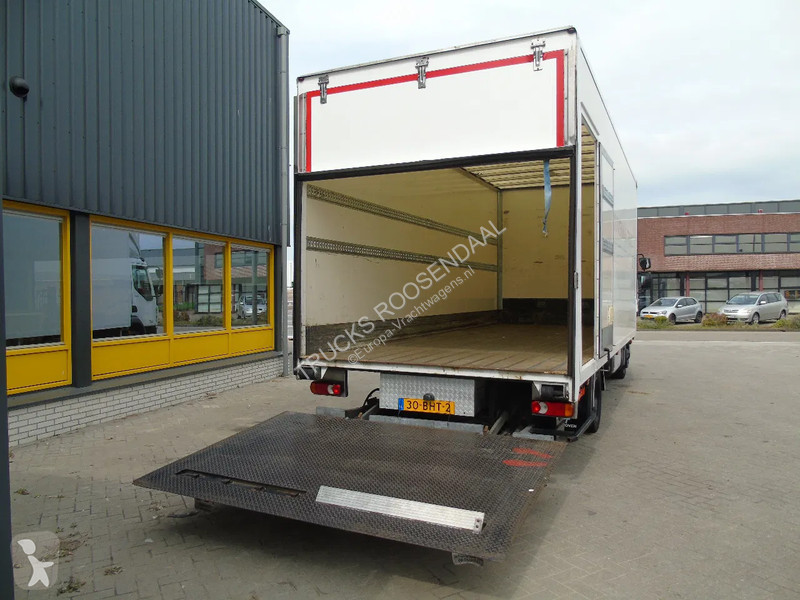 Camion DAF 210 + euro 6 + lift + 3P + 12T