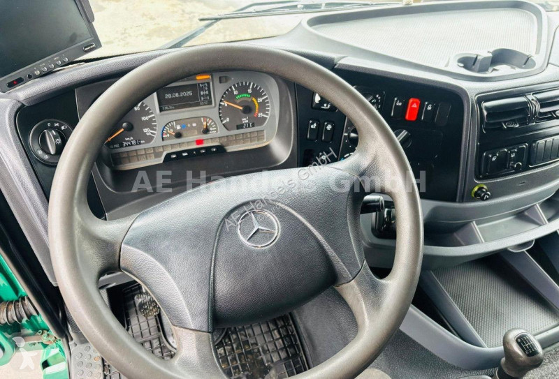 Lastbil Mercedes 2543