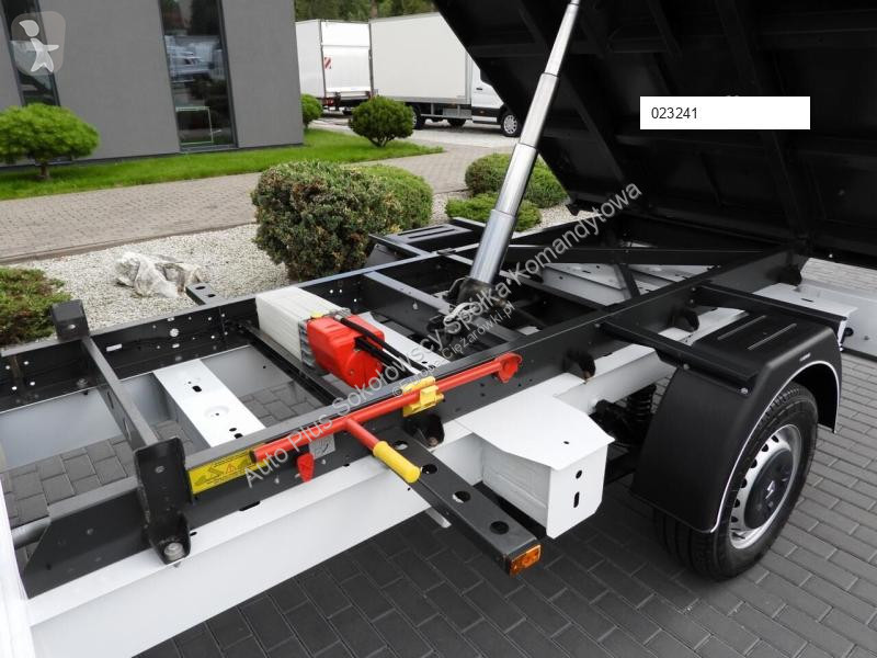 Užitkové vozidlo Renault MASTER WYWROTKA...