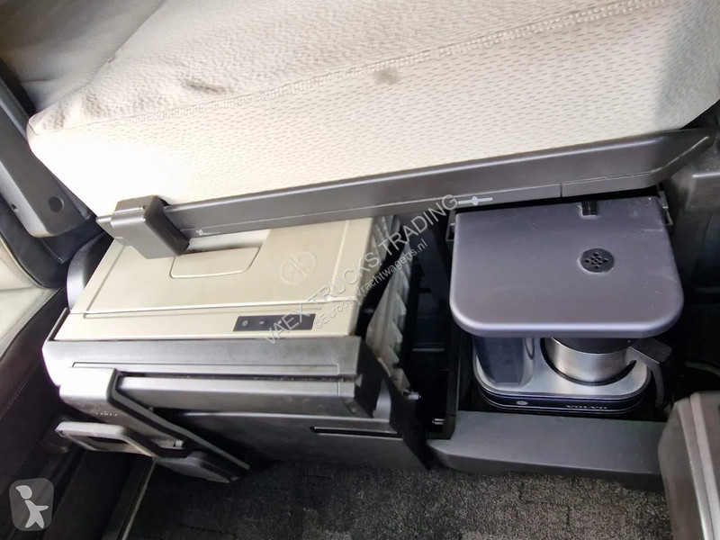 Camion Volvo 13500 Globetrotter XL 6x2 - BDF -...